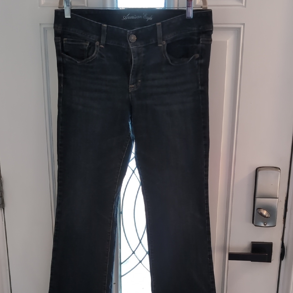 American Eagle Outfitters Women's Dark Flared Jeans